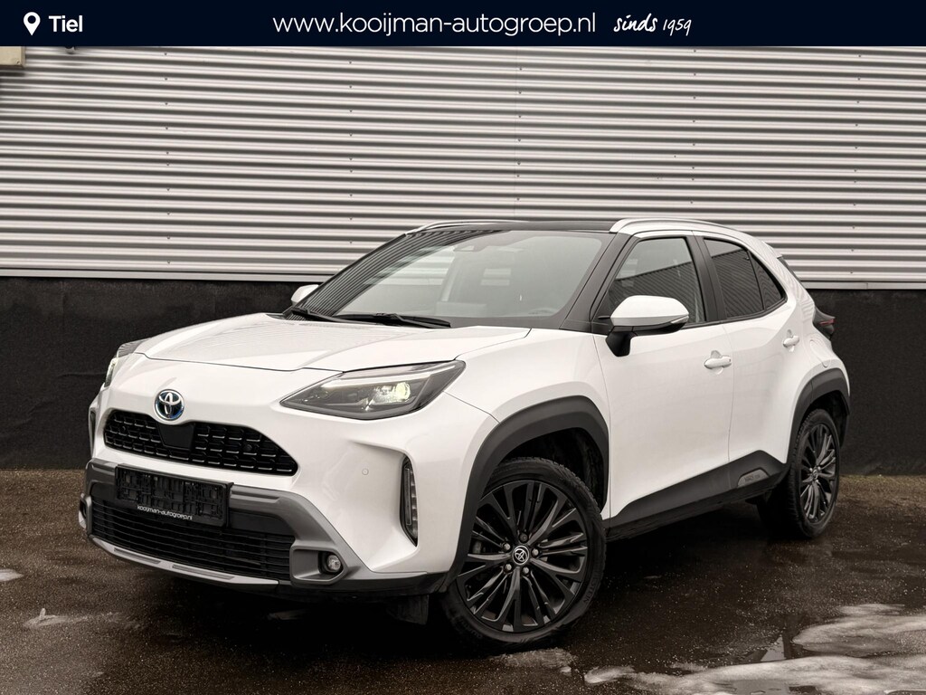 Toyota Yaris Cross 1.5 Hybrid Adventure AWD Automaat Panoramadak, Dodehoekdetectie, Stoelverwarming, Parkeersensoren voor + achter, Achteruitrijcamera, Head-up display, JBL