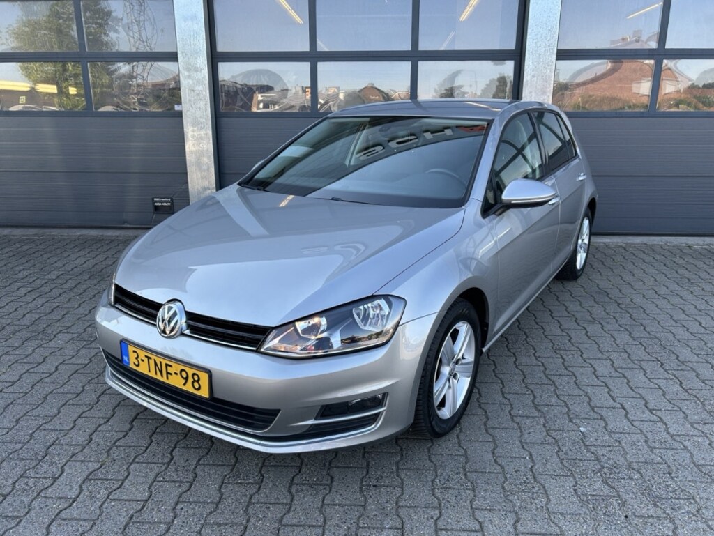 Volkswagen Golf 1.2 TSI 105pk BMT 5-drs Highline
