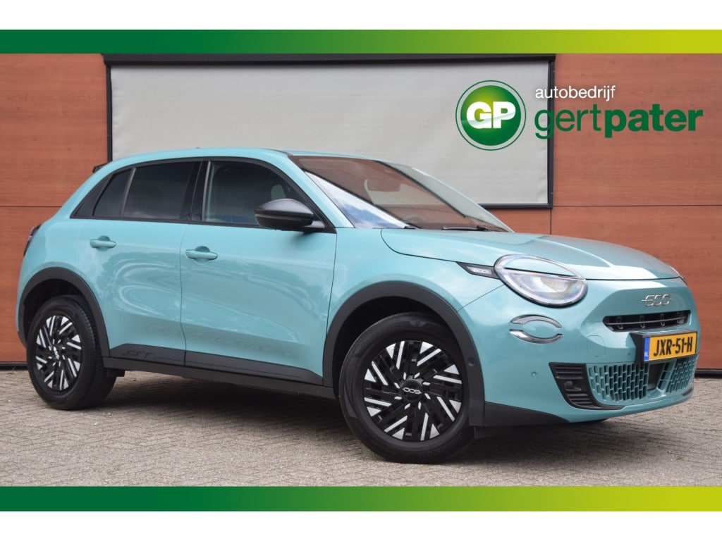 Fiat 600 1.2 Hybrid Urban Keyless/Carplay/Camera/Clima/Dodehoekdetectie