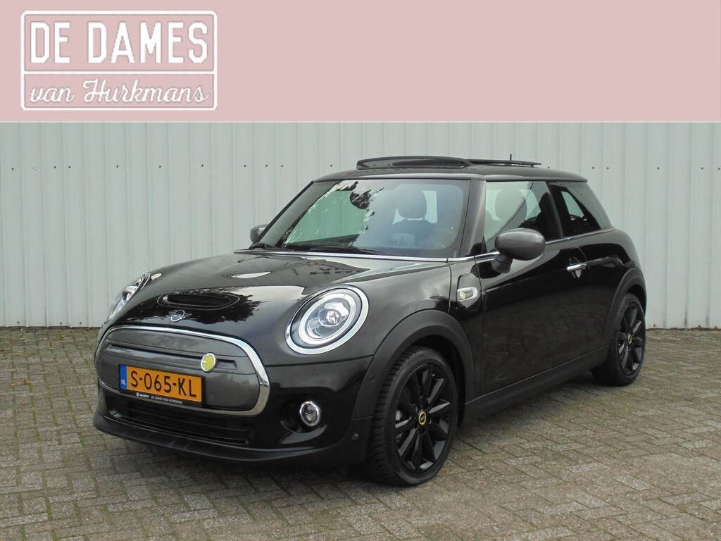 MINI Mini Electric 3-Deurs (f56) COOPER S 32.6 kWh PANODAK/NAVI/CAMERA ENZ...!