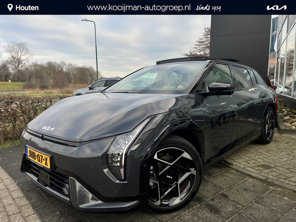 Kia EV4 GT-PlusLine 81.4 kWh Stoelventilatie/verwarming, Eerste Eigenaar, Schuif/Kanteldak , Lederen bekleding, zeer compleet