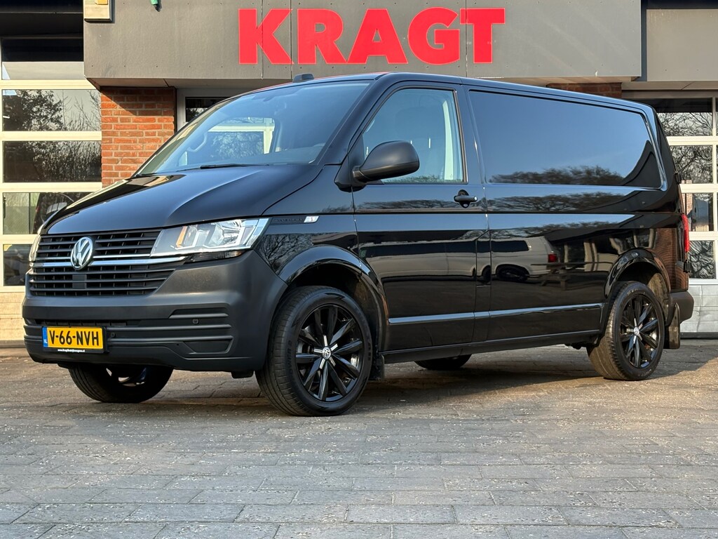 Volkswagen Transporter 2.0 TDI L1H1 150 PK automaat! APPLE Carplay, adaptieve cruise control, achteruitrijcamera, drie zitplekken