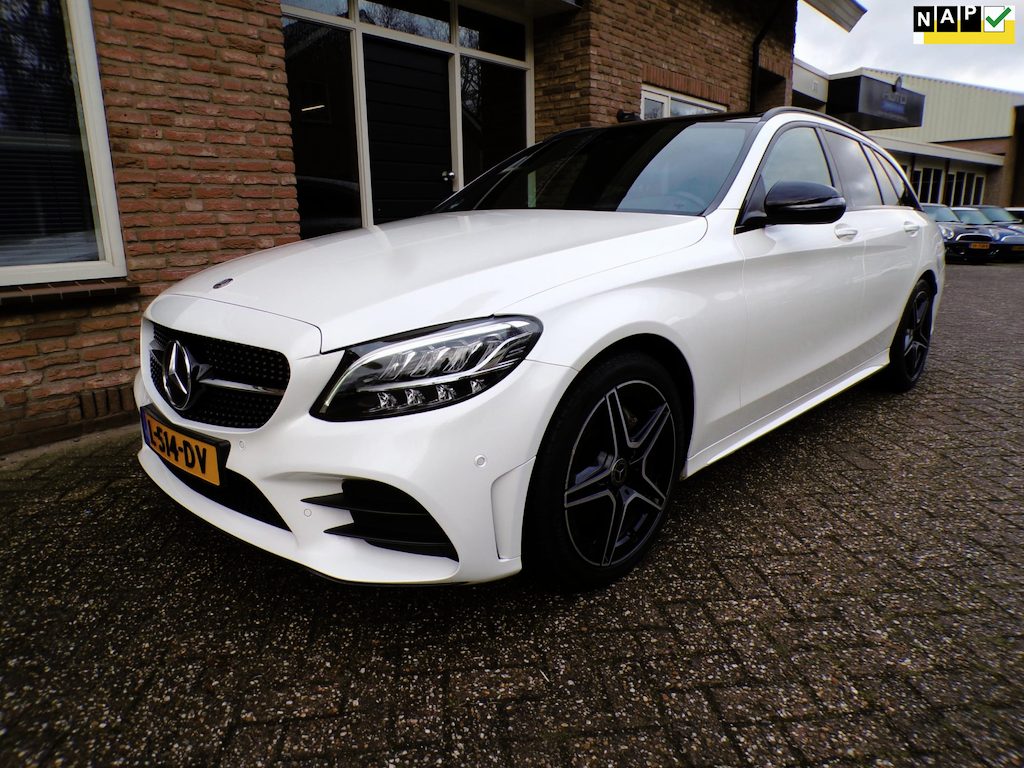 Mercedes-Benz C-klasse Estate 180 Business Solution AMG Leder / Navi / Panoramadak / Camera