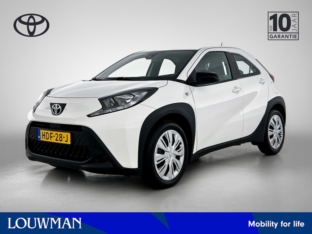 Toyota Aygo X 1.0 VVT-i MT Play | Apple CarPlay / Android Auto (Navigatie) | Camera | Airco |