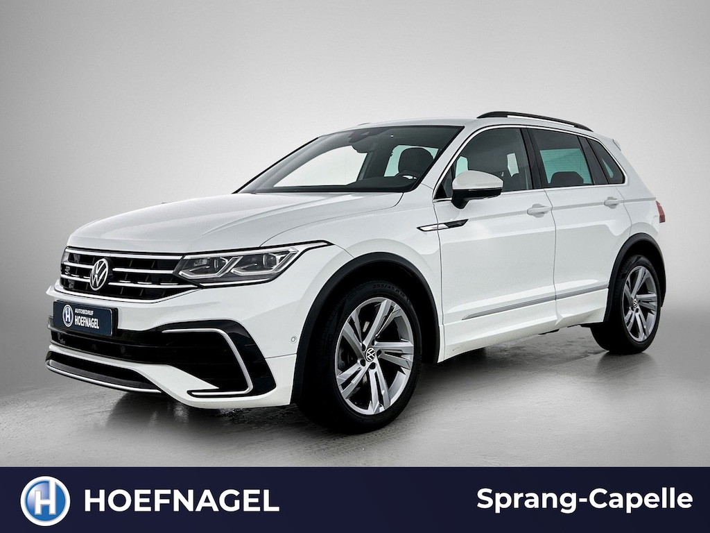 Volkswagen Tiguan 1.5 TSI R-Line | Camera | Adaptive Cruise | CarPlay | Virtual Cockpit