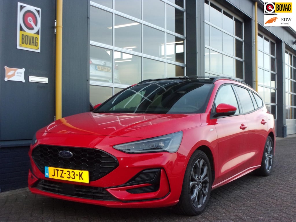 Ford Focus Wagon 1.0/155 pk Hybrid ST Line X Full Options