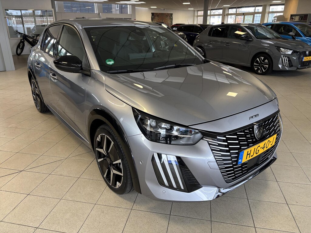 Peugeot 208 1.2 Hybrid 136 e-DCS6 GT