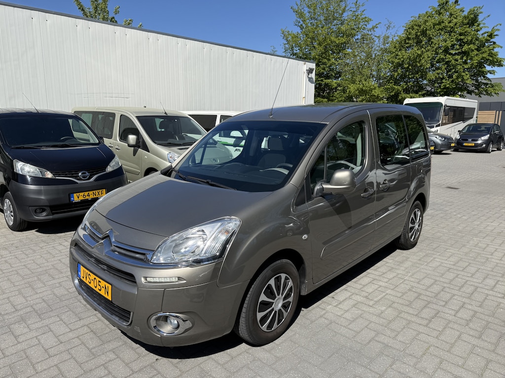 Citroën Berlingo 1.6 VTi Rolstoelauto 3+1 of 5-0 - Ruime Bodemverlaging - Knielsysteem - Luchtvering - Rolstoelvervoer