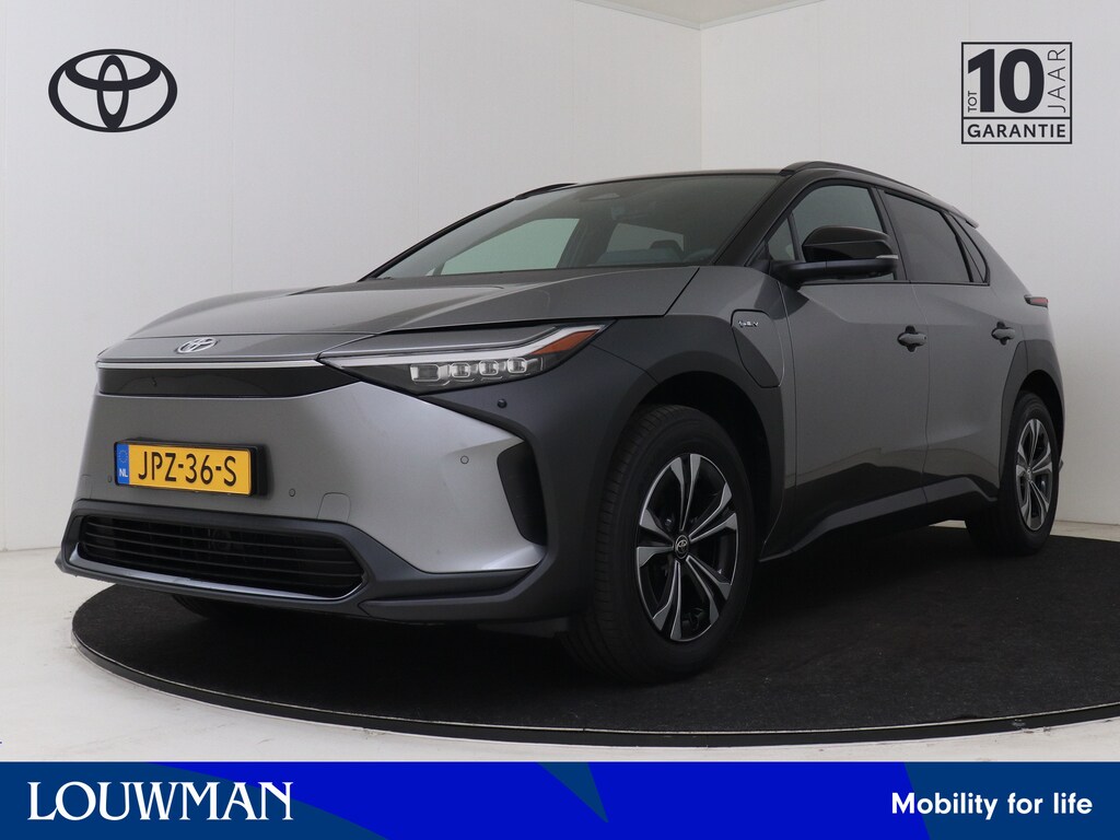 Toyota BZ4X Dynamic 71 kWh Bi-Tone + Panoramisch dak