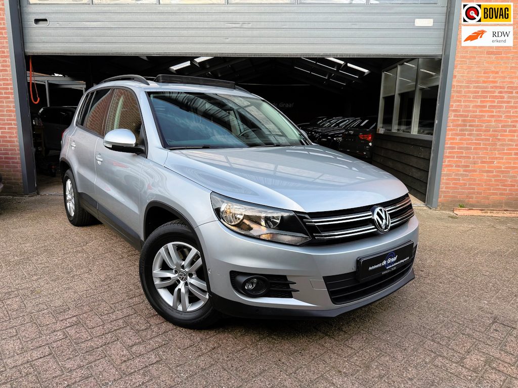 Volkswagen Tiguan 1.4 TSI Sport|PANO/NAVI/TRHK/BLUETOOTH/CLIMA