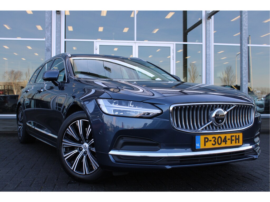 Volvo V90 B4 198PK Automaat Inscription | 360 Camera | Trekhaak | Adapt. Cruise | BLIS | El. Stoelen met geheugenfunctie |