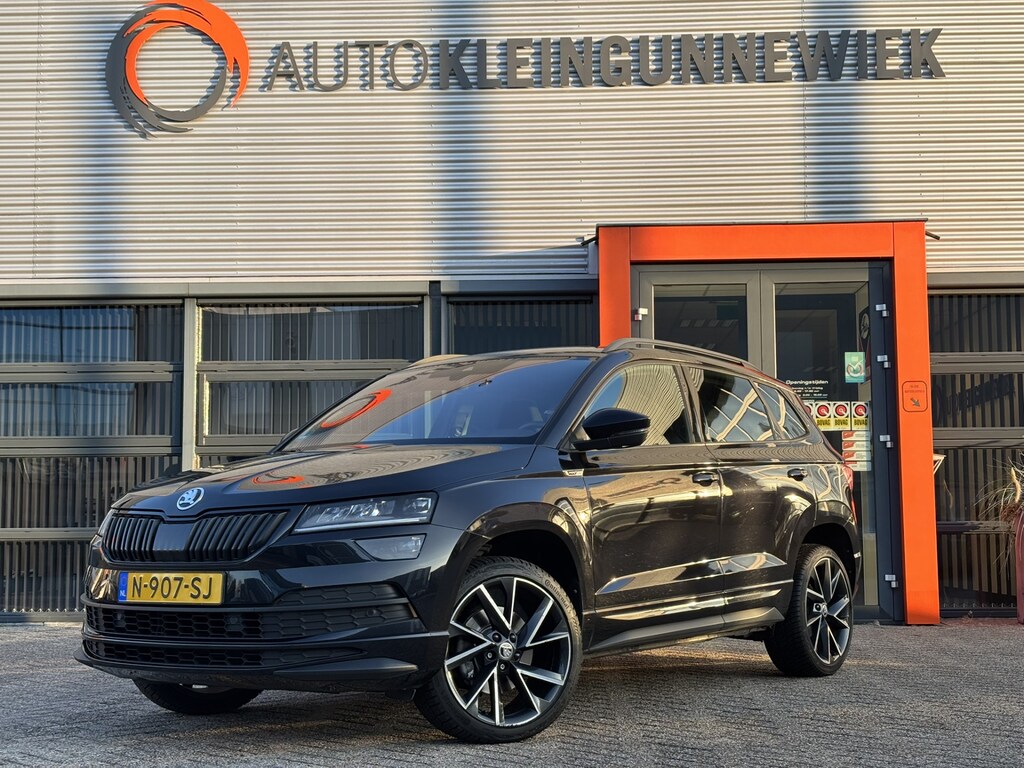 Skoda Karoq 1.5 TSI ACT Sportline / Stoel & Stuurverwarming / Elektrische Achterklep / AndroidAuto/Applecarplay / Zomer & Winterbanden /
