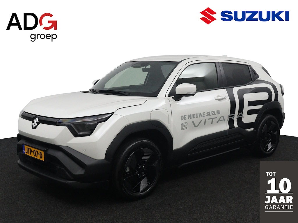 Suzuki e-Vitara Select 61 kWh | Grote Accupakket | Stoel en Stuurverwarming | Draadloos Apple Carplay & Android Auto | Keyless Entry | 10 Jaar Garantie | Parkeersensoren Rondom |