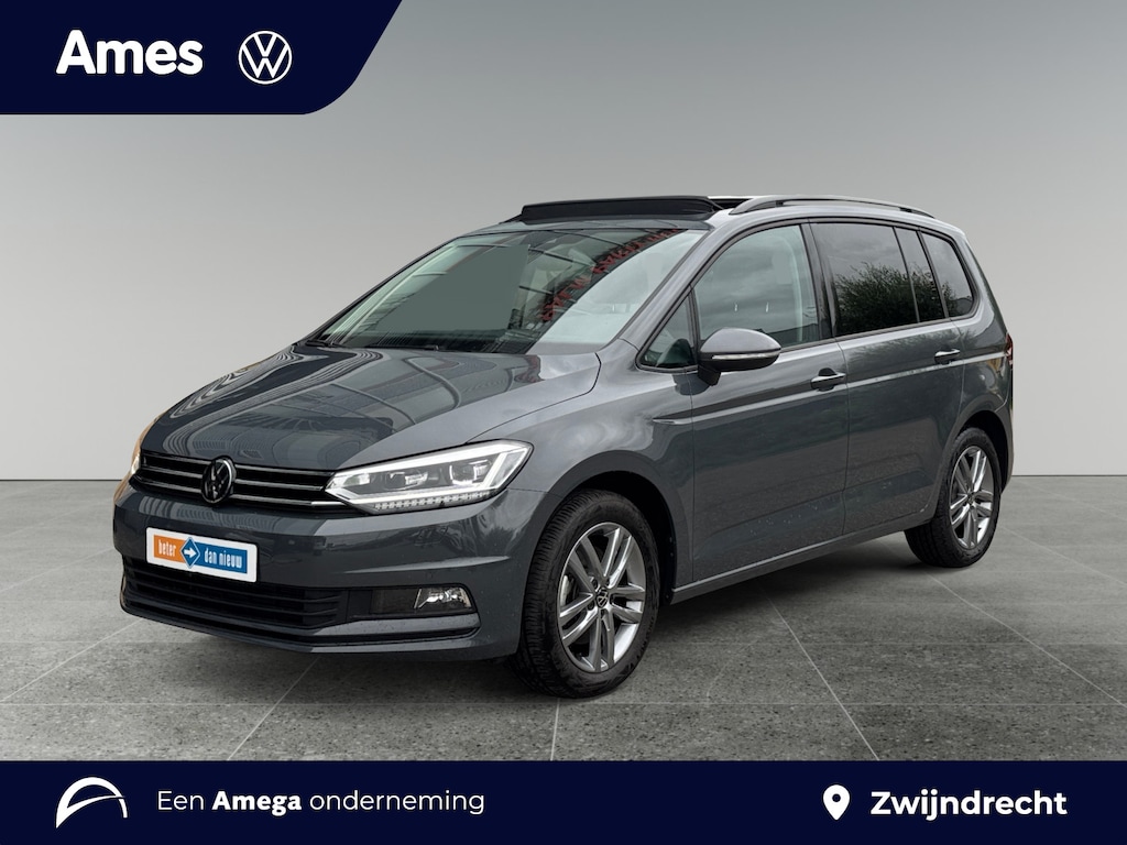 Volkswagen Touran 1.5 150pk TSI Highline 7p Navigatie 'Discover Media' | Velgen 'Salvador', 17 inch lichtmetaal | Panoramaschuif-kanteldak