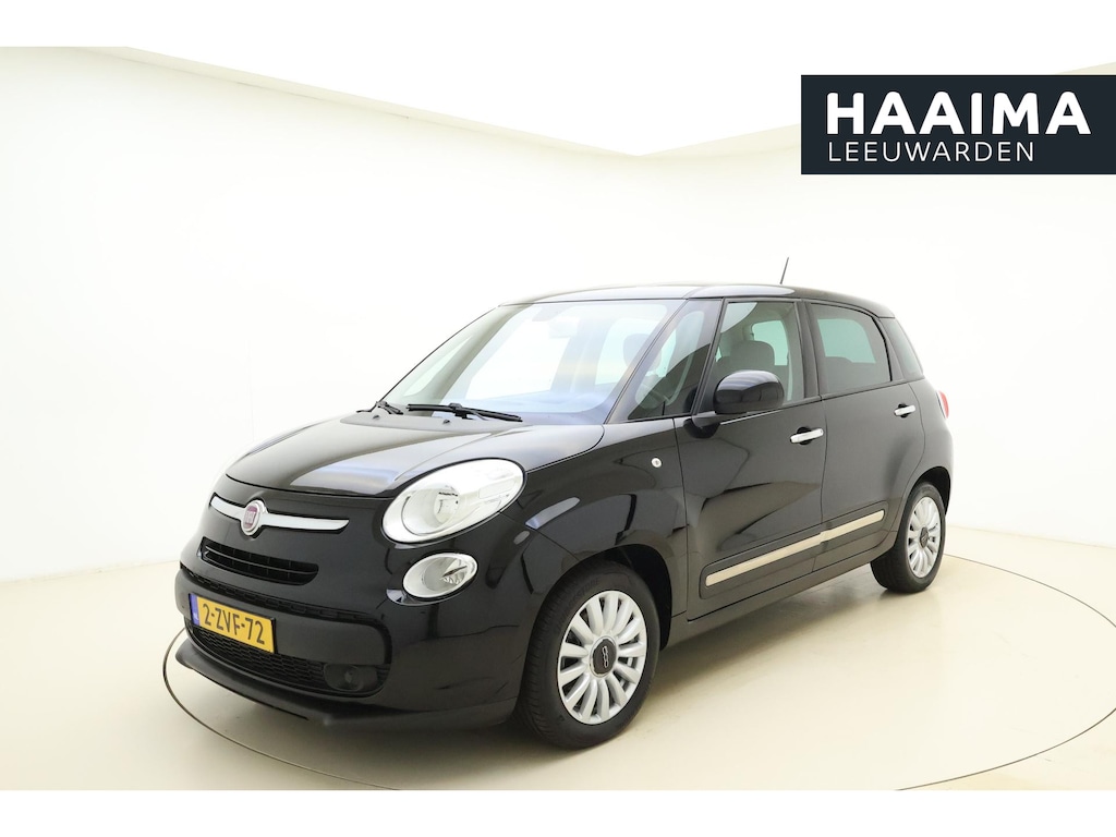 Fiat 500L 0.9 TwinAir Easy Eco | Trekhaak | Airco | Weinig kilometers | Hoge instap | Extra getint glas | Cruise control