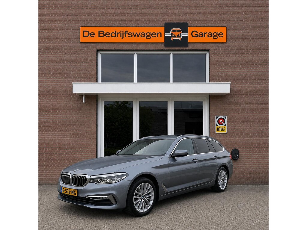 BMW 5-Serie Touring 520i High Executive Edition | Carplay | Trekhaak | LED | Verwarmde voorstoelen | Ambiance verlichting |