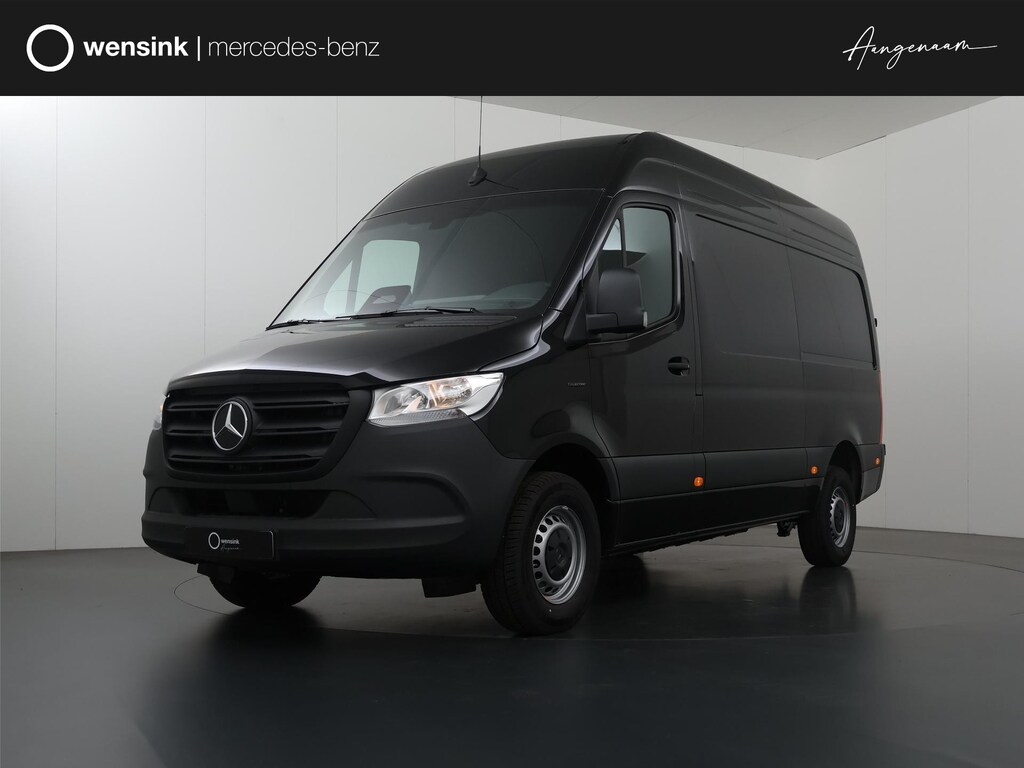 Mercedes-Benz eSprinter 414 GB L2 H2 PRO | 81 kWh | 4250 GVW | 2000 KG Trekhaak | Cruise-Controle | MBUX | Achteruitrijcamera | DC laden 115 kW |  Smartphone integratie pakket |