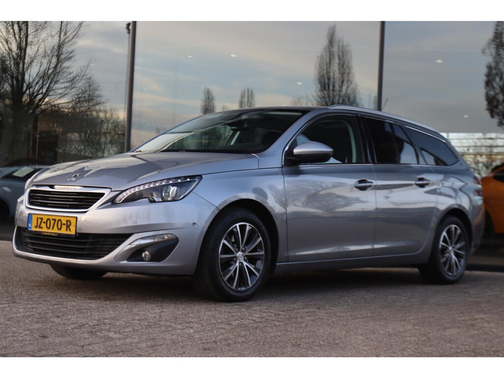 Peugeot 308 SW 1.2 PT BLUE LEASE PREMIUM AUT. | PANO | CAMERA | LED | NAVI | CRUISE | KEY-LESS | TREKHAAK