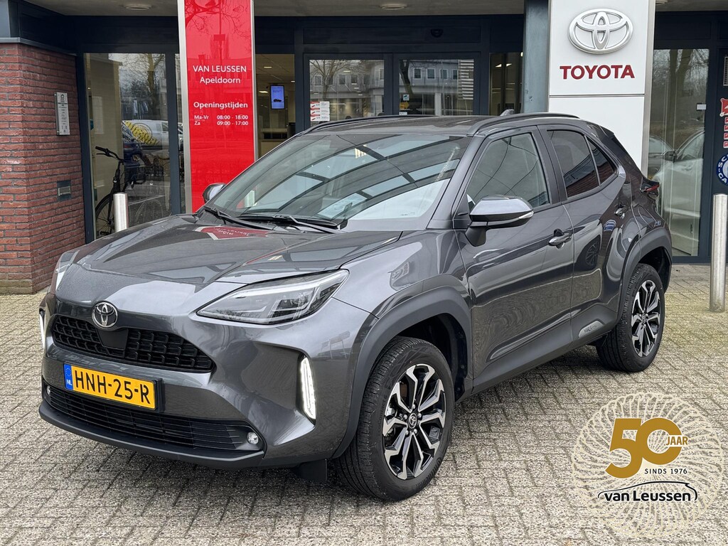 Toyota Yaris Cross HYBRID 115 FIRST EDITION NL-AUTO 17'' LM-VELGEN NAVI CLIMA APPLE/ANDROID KEYLESS CAMERA AD-CRUISE BLUETOOTH
