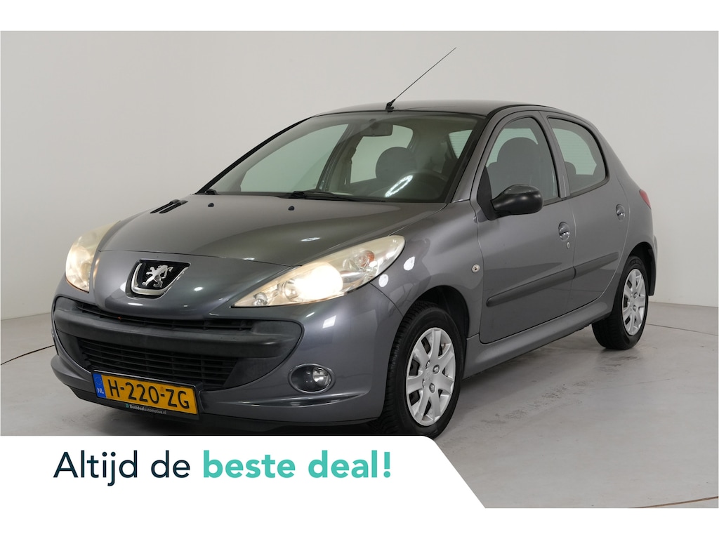 Peugeot 206+ 1.1 XR | 5 drs. | Bluetooth | Str. Bekr. | El. ramen |