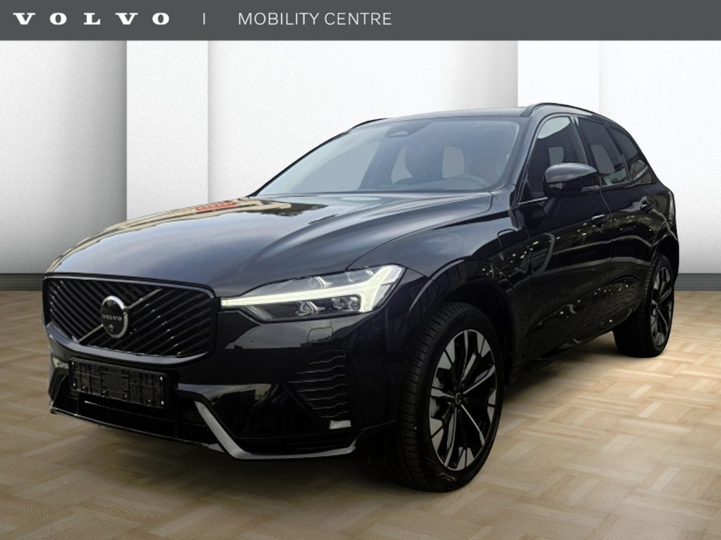Volvo XC60 T6 AWD Ultra Dark | Luchtvering | Trekhaak | Stuur en stoelverwarming