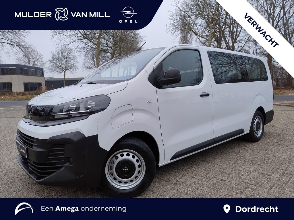 Opel Vivaro-e Combi Electric L3 75kWh 136pk | 8 jaar garantie | 2,9% financial lease | 9-persoons | Achterklep | Airco | Bluetooth radio | Cruise control | Bestuurdersstoel comfort met armsteun | van €60.414 voor €46.443 incl. BTW rijklaar | TAXI ombouw mogelijk