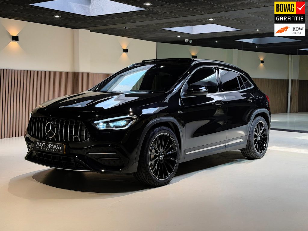 Mercedes-Benz GLA AMG 35 4Matic Pano|Memory|Camera|BOVAG garantie|ACC