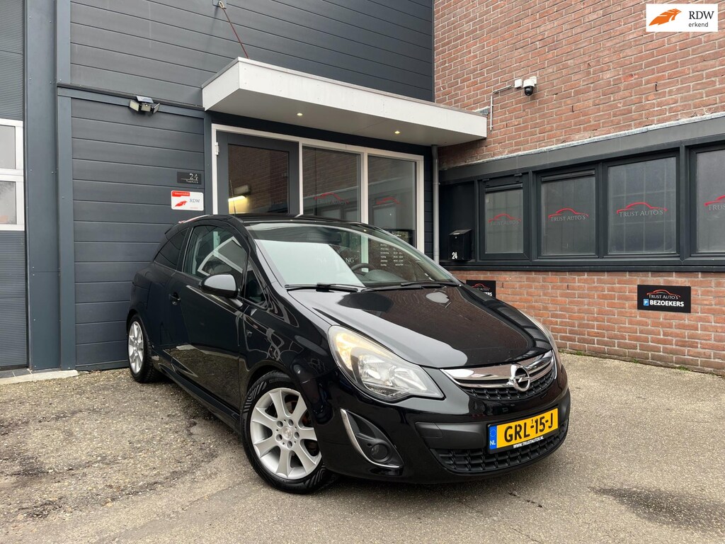 Opel Corsa 1.4 Turbo Cosmo OPC-Line|120PK|Pdc|Cruise|Stoelvwarming