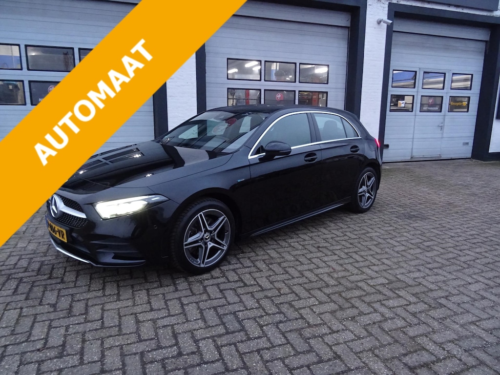 Mercedes-Benz A-klasse A 250 e 218pk 8G-DCT Business Solution AMG Limited
