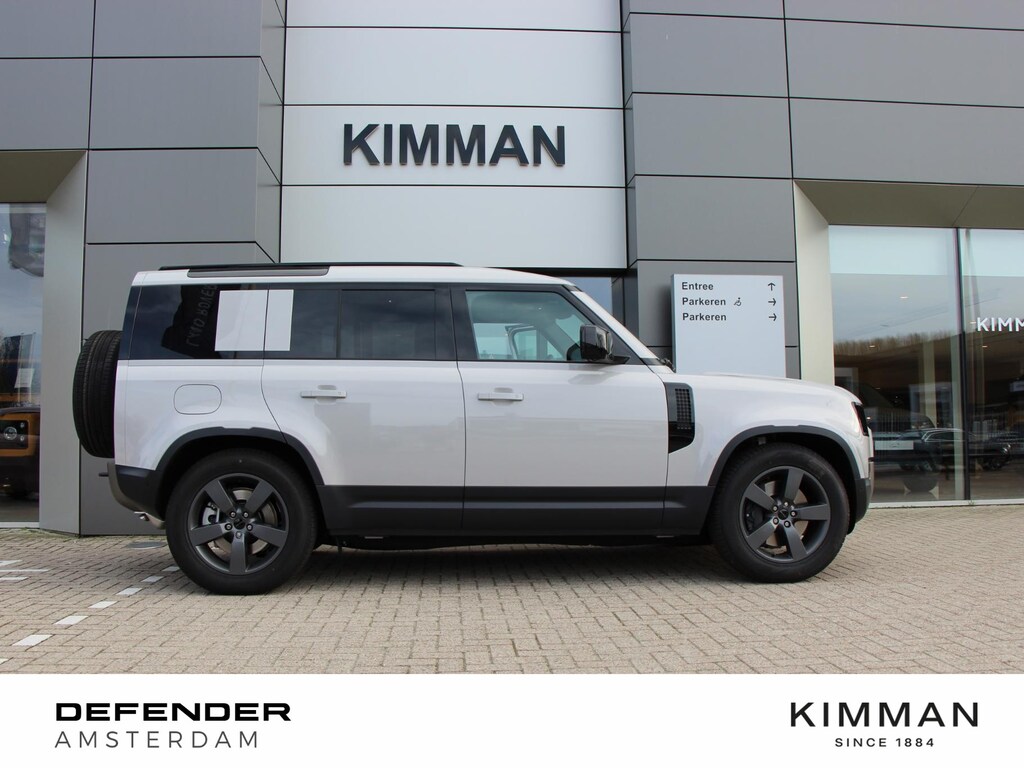 Land Rover Defender P300e 110 S PHEV | Schuif/Kanteldak | Cold Climate | Koelbox | 360 Camera |