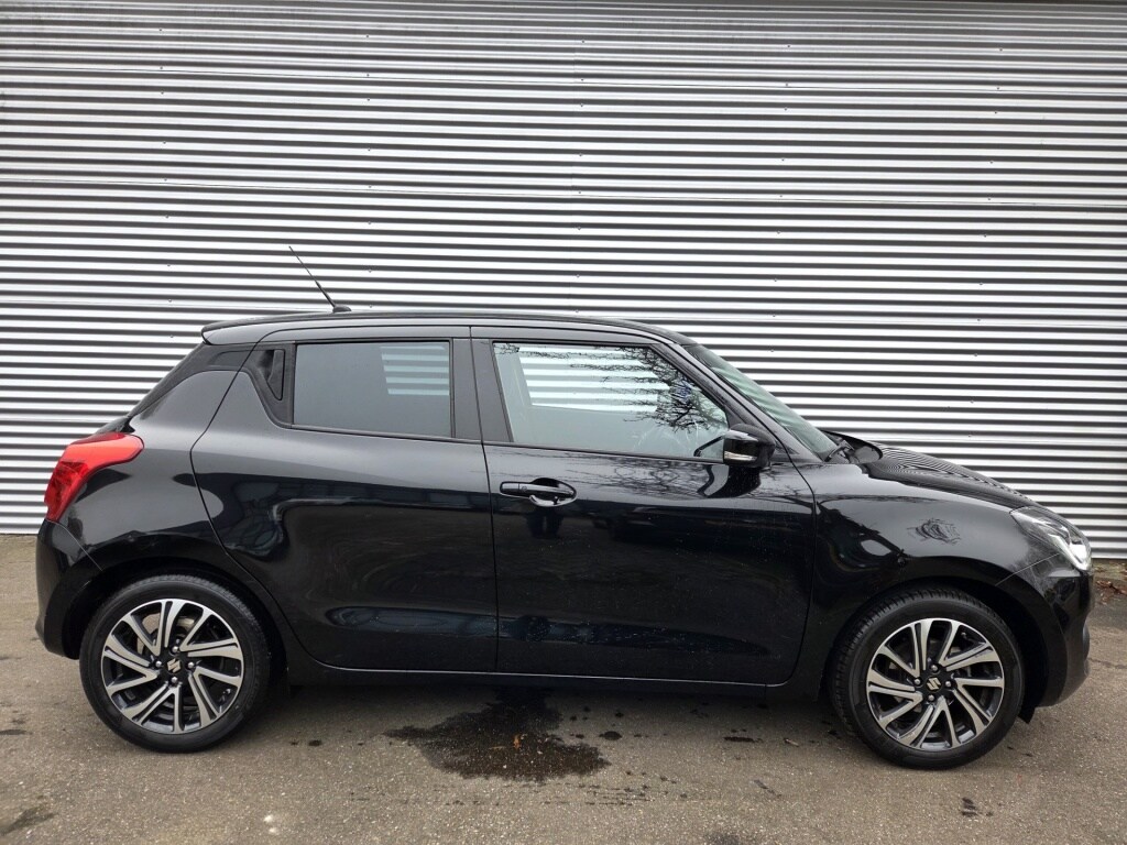 Suzuki Swift 1.2 Style Smart Hybr