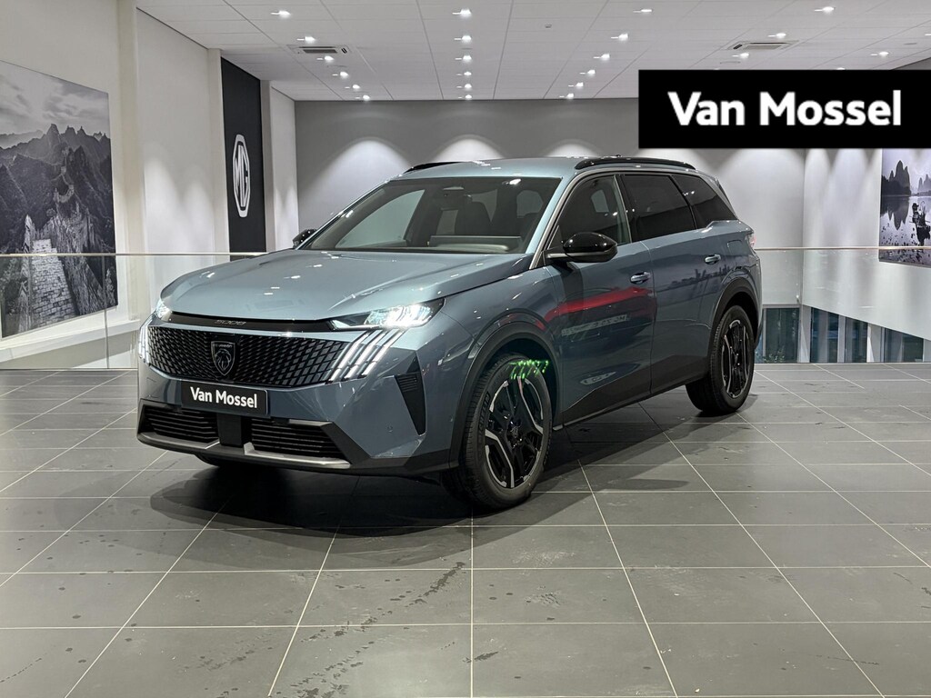 Peugeot 5008 1.6 Plug-in Hybrid 195 Allure 7p Automaat | 7-Zits | Climate Control | Full Map Navigatie | Apple Carplay / Android Auto | 360 Camera | Parkeersensoren | Bekleding Half Leder | Direct uit Voorraad Leverbaar!