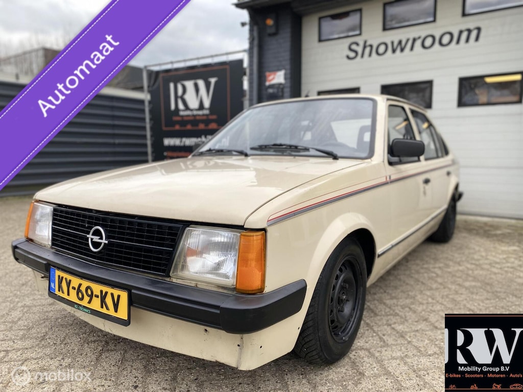 Opel Kadett D 1.3 N 1984 oldtimer *AUTOMAAT*