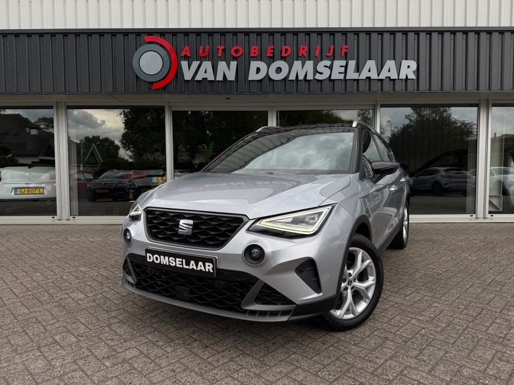 SEAT Arona 1.5 TSI FR Launch Edition 150PK - Automaat Camera Sportstoelen Navi Apple Carplay Android Auto