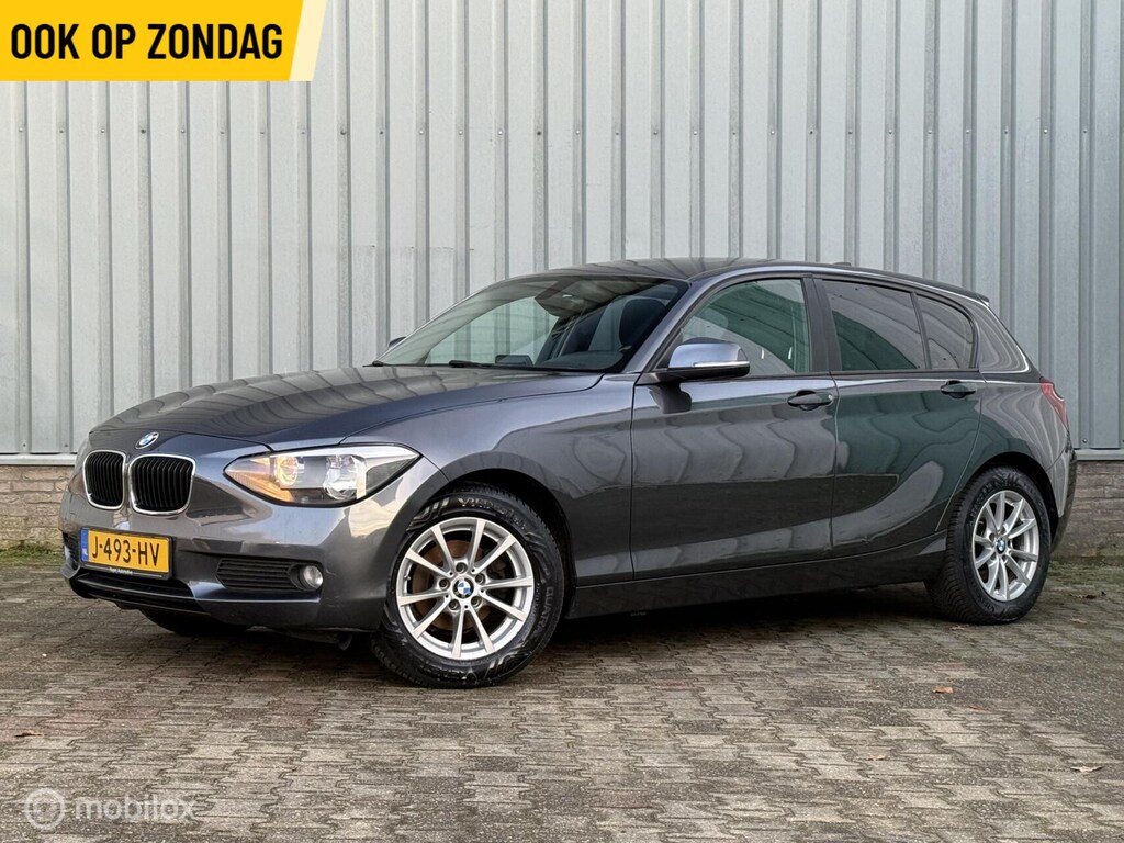 BMW 1-Serie 116i EDE | Airco | Stoelverw. | PDC | NAVI