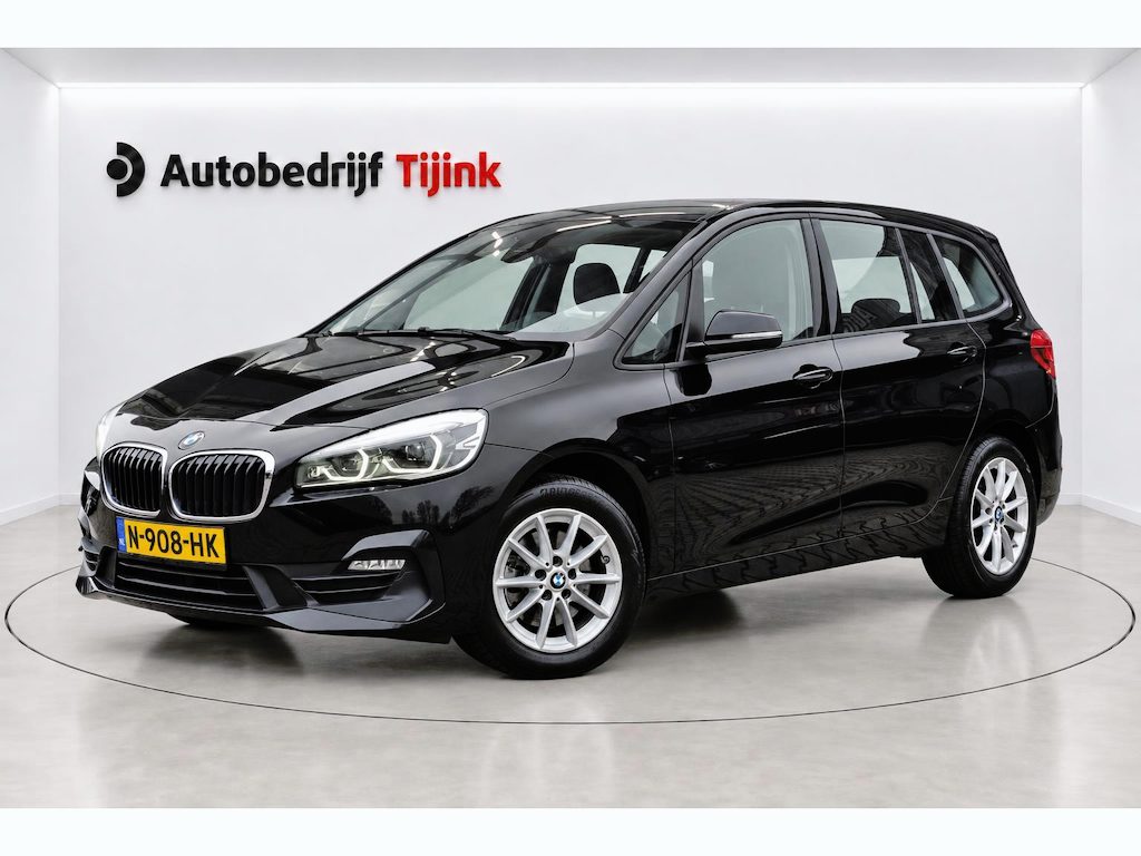 BMW 2-Serie Gran Tourer 218i Business Edition | Automaat | LED | Trekhaak | Stoelverwarming | PDC | Elek. achterklep | HUD | Navi |