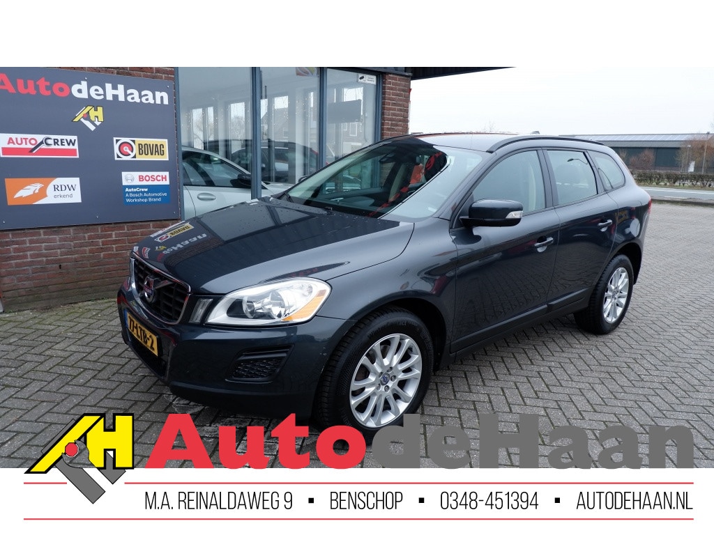 Volvo XC60 2.0T Kinetic Navi/DVD/Clima/Cruise/18"/PDC