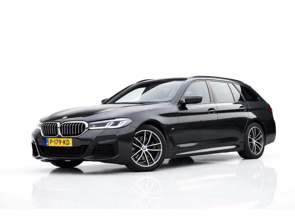 BMW 5-Serie Touring 520i M-Sport | LASERLIGHT | NAP | DEALER ONDERHOUDEN | APPLE CARPLAY | ANDRIOD AUTO | SFEERVERLICHTING