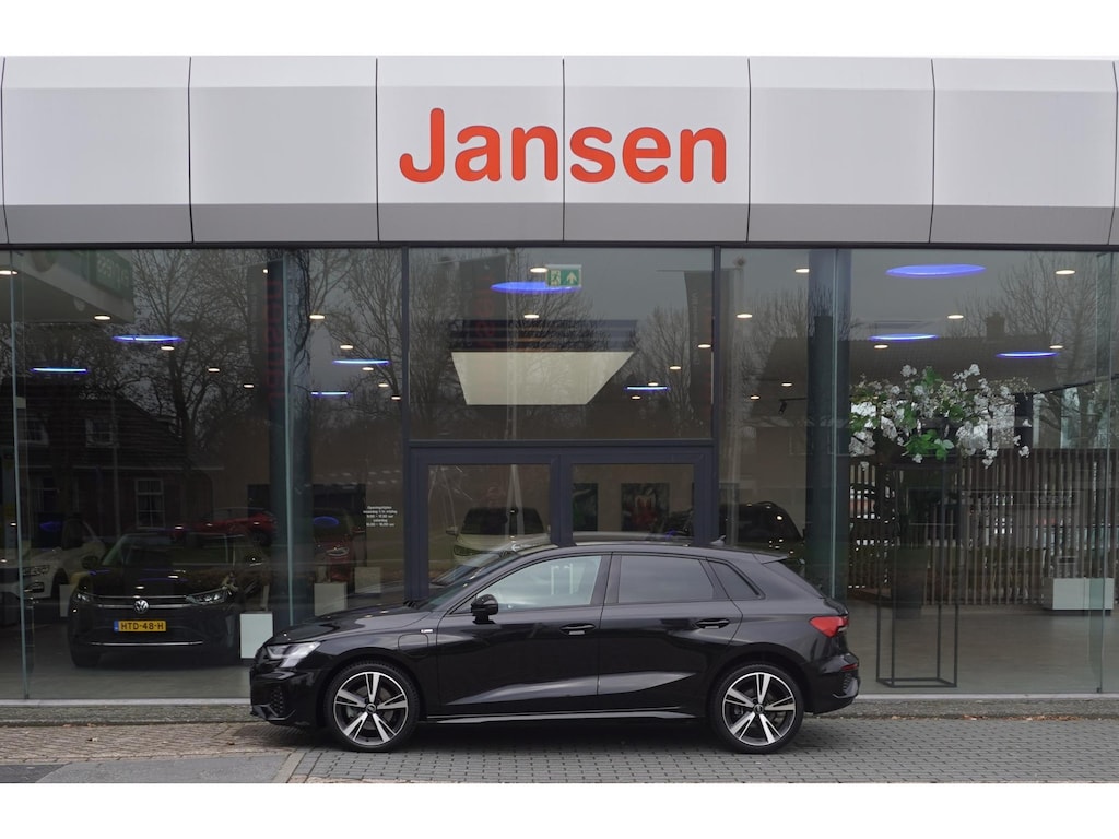 Audi A3 Sportback 40 TFSI e Edition | S-LINE | BLACKLINE | LEDER | ELEK. STOELEN | CARPLAY | CRUISE CTRL | 18 INCH