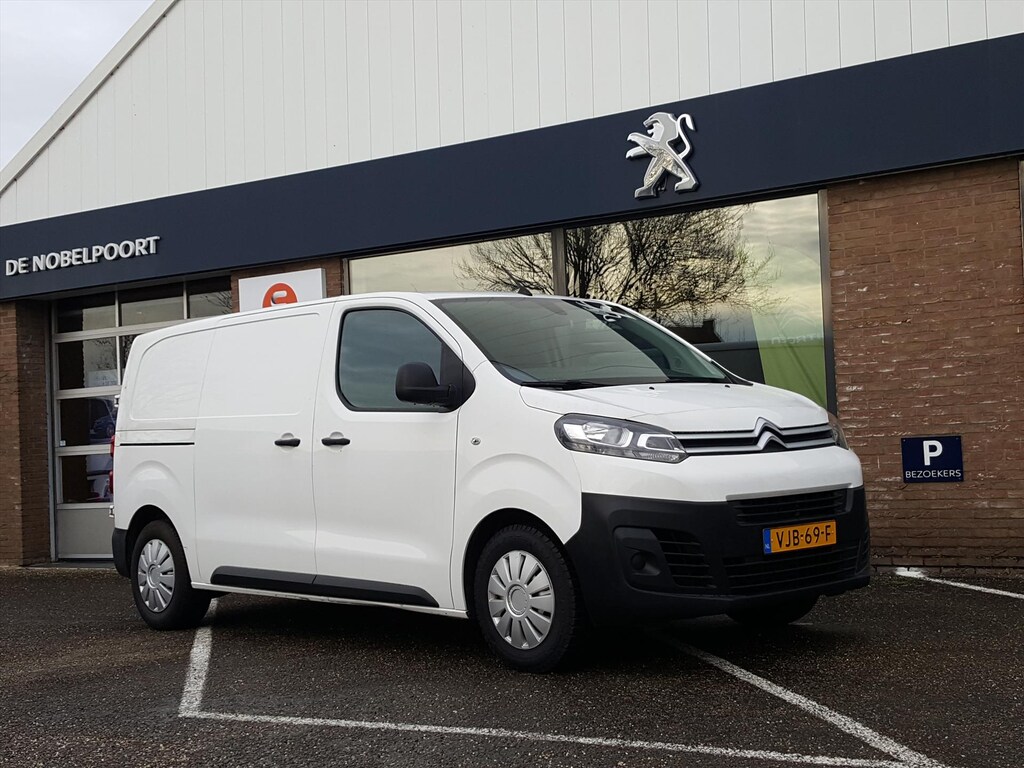 Citroën Jumpy GB L2 CLUB/M/1.5 BlueHDi 120PK S&S 3-zits Navigatie | AIRCO | Cruise control | Parkeersensoren | Vloerplaat | Zijschuifdeur | Bluetooth