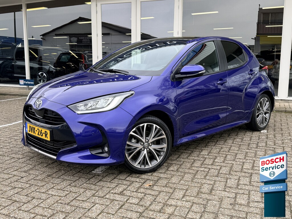 Toyota Yaris 1.5 Hybrid 130 Executive | LED | Pano | JBL | HUD | Apple/Android | Stuur- en stoelverwarming | Adapt Cruise