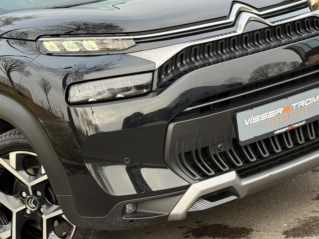 Citroën C3 Aircross 1.2 PureTech Shine 130pk Automaat - Noir Perla Nera - Panorama schuifdak/Carplay