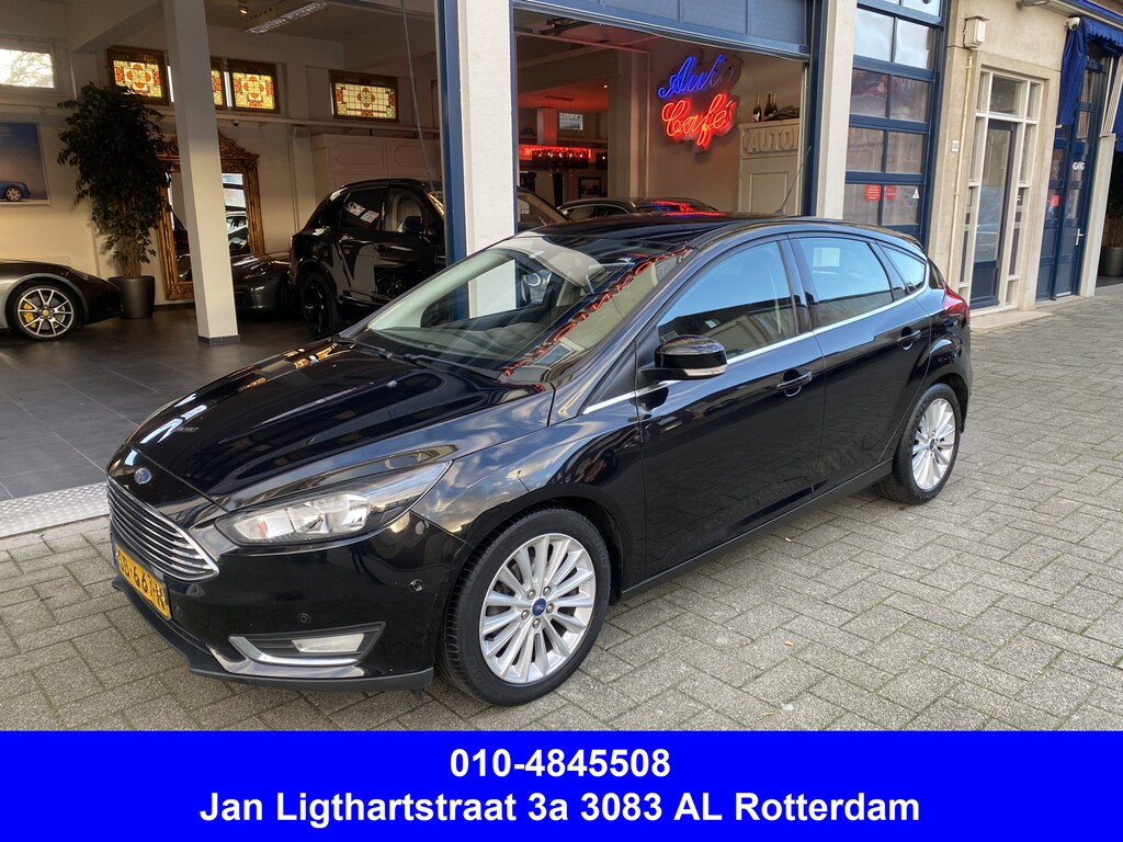 Ford Focus 1.0 Titanium Edition NIEUWE APK.