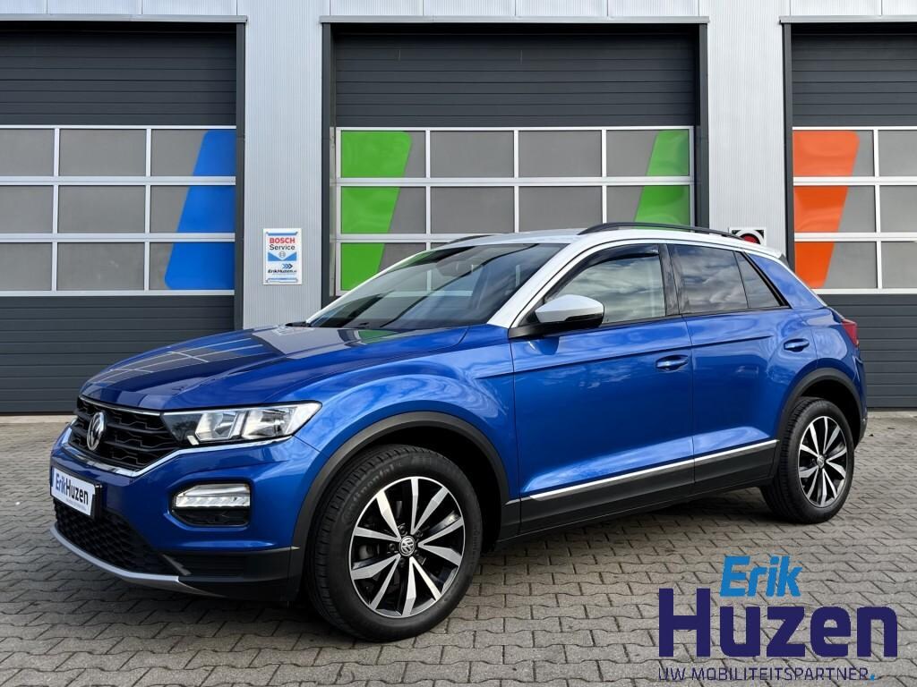 Volkswagen T-Roc TÃ¢ÂÂRoc 1.5 TSI DSG / Luxe uitvoering / CarPlay / ACC / Trekhaak