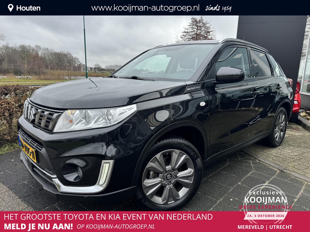 Suzuki Vitara 1.0 Boosterjet Select Afneembare Trekhaak, All Season Banden, Stoelverwarming, Navigatie, Achteruitrijcamera, Enz...