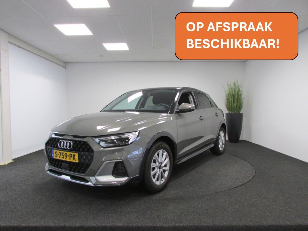 Audi A1 citycarver 30 TFSI I Leder I Automaat I Apple Carplay I Navigatie I Stoelverwarming I LED I