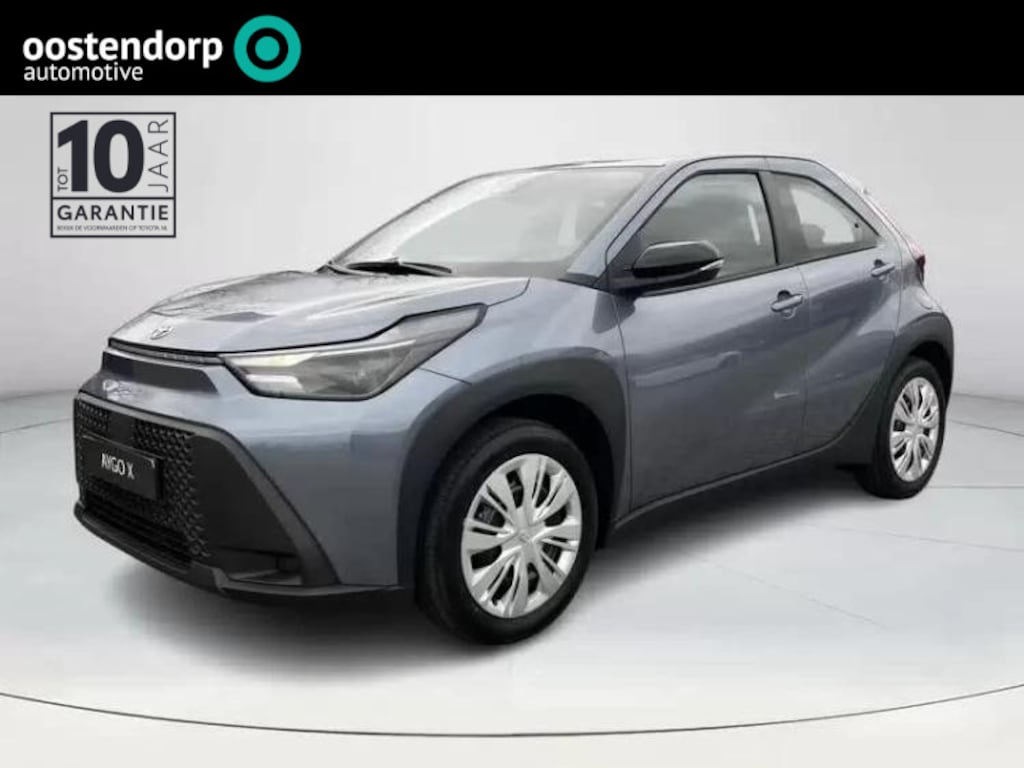 Toyota Aygo X Hybrid 115 play **HYBRIDE/ AUTOMAAT/ SNEL LEVERBAAR**