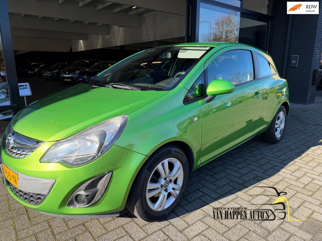Opel Corsa 1.2-16V Cosmo / apk 2-2027