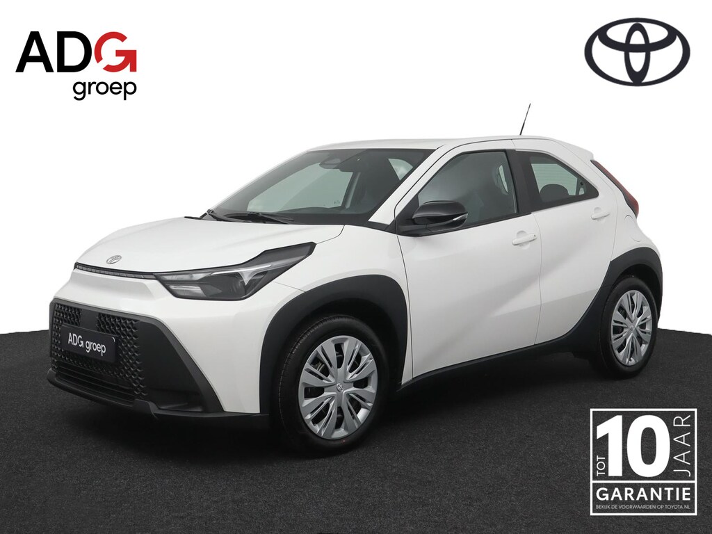 Toyota Aygo X Hybrid 115 play | Nieuw uit voorraad leverbaar |
