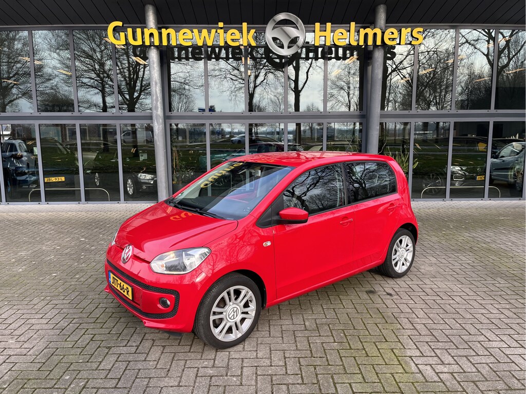 Volkswagen Up! 1.0 high up! | AIRCO | CRUISE | PDC | STOELVERW.